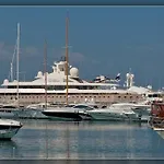 Apartman Tiloft Antibes