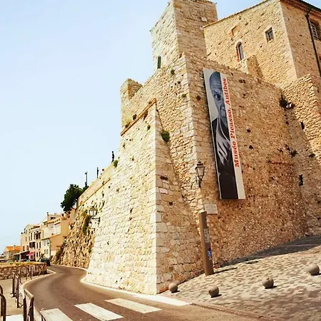 Daire Tiloft Antibes