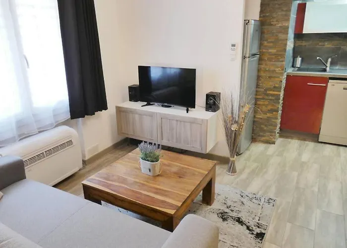 דירה Tiloft אנטיב